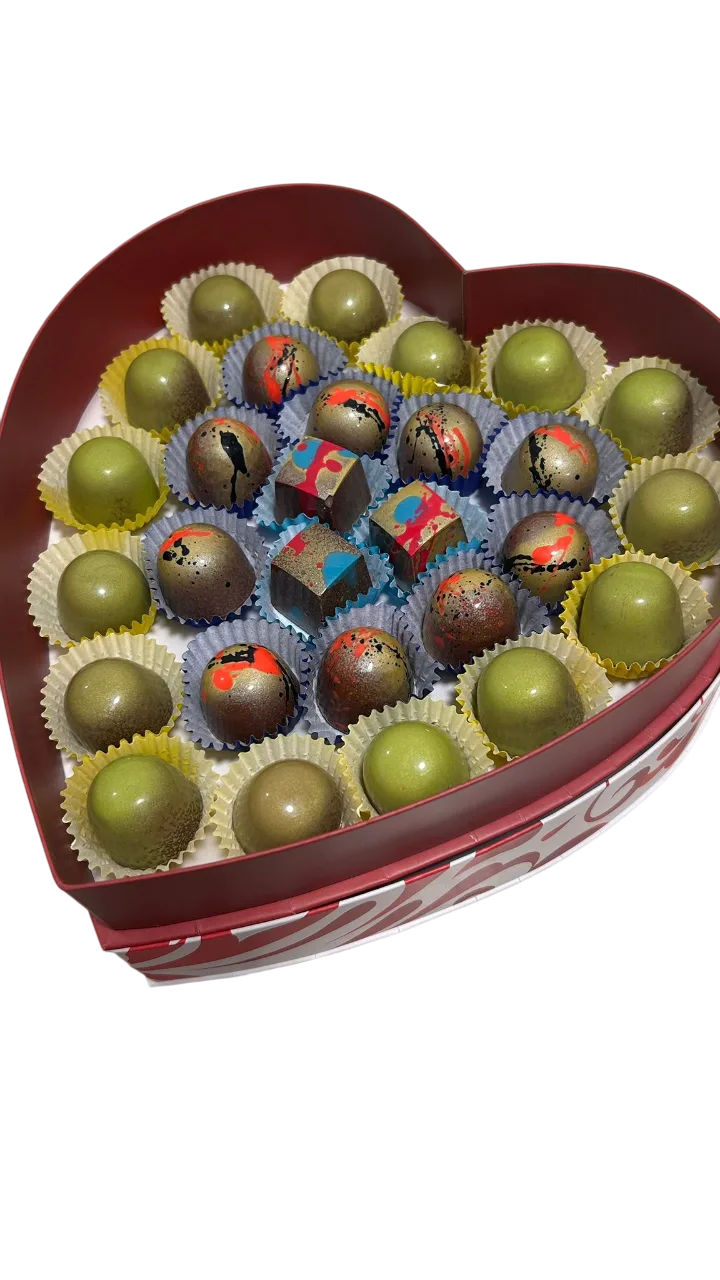 Heart Gift Box thumb 2